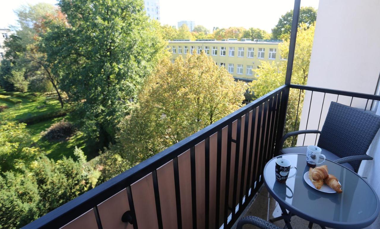 Apartmán MGM Karmelicka Varšava Exteriér fotografie