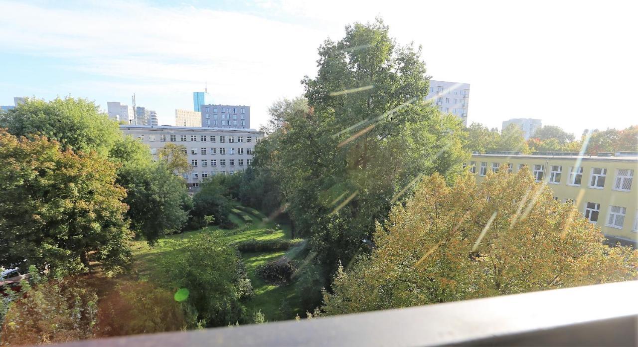Apartmán MGM Karmelicka Varšava Exteriér fotografie