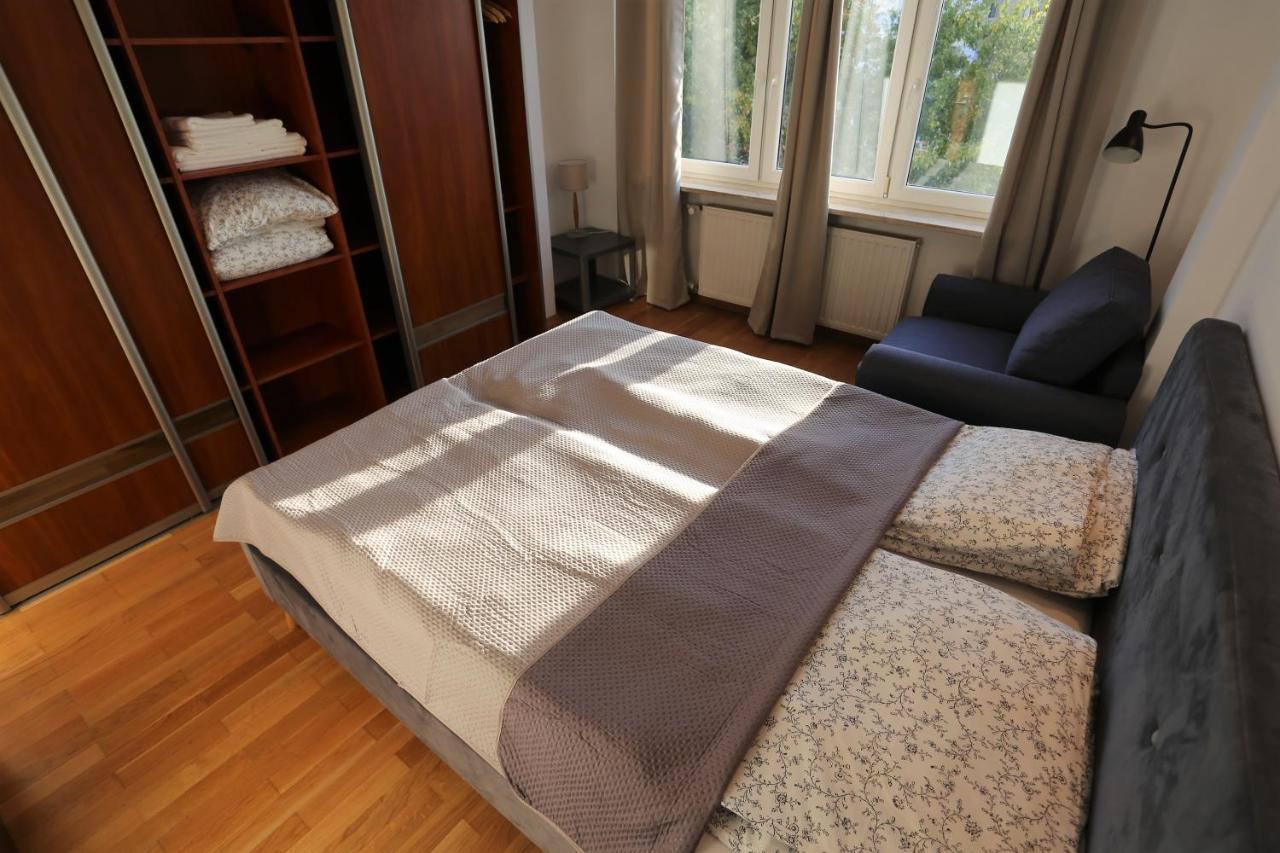 Apartmán MGM Karmelicka Varšava Exteriér fotografie